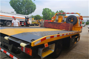 无为附近拖车电话号码服务